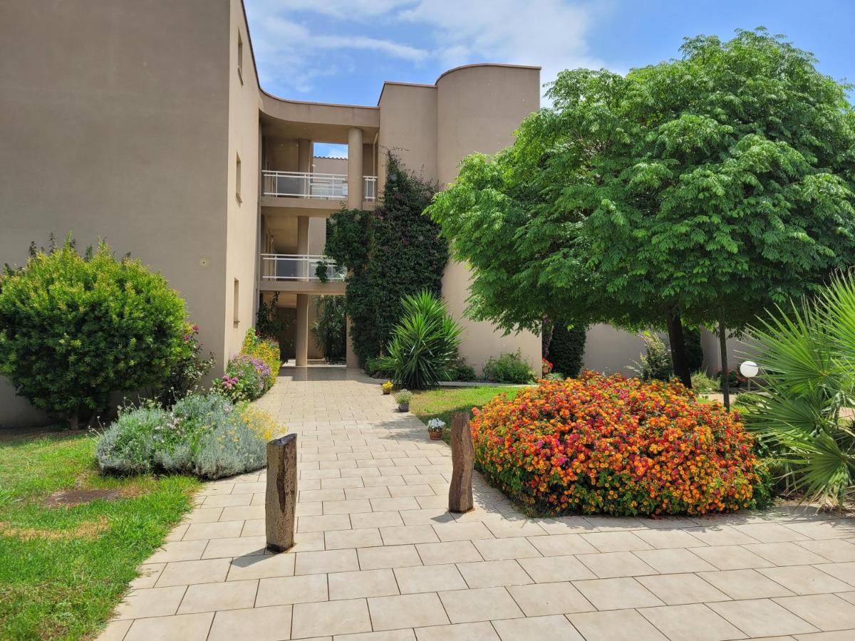 Appartement T2 Bord De Mer - Maria Beach Santa-Lucia-di-Moriani Dış mekan fotoğraf